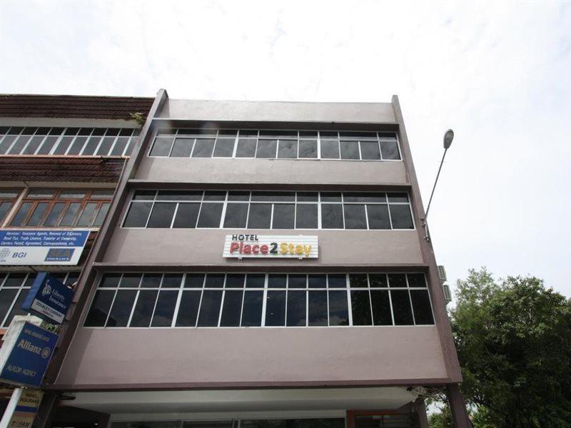 Place2Stay @Simpang Tiga Kuching Exterior photo